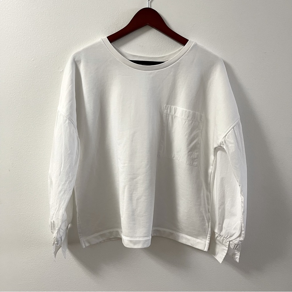 CLOSED Women’s Top